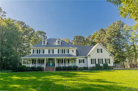 10349 Smithport Dr, Mechanicsville, VA 23116