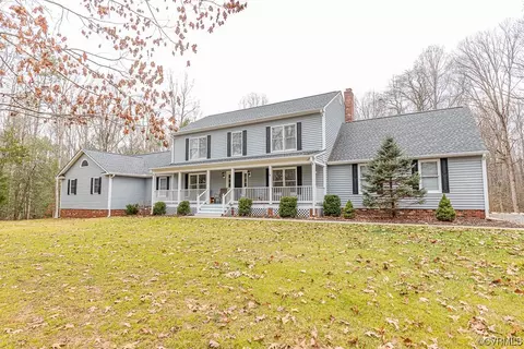16011 Day Way, Beaverdam, VA 23015