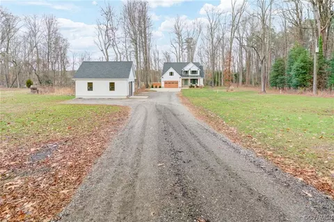 7097 Ware House Rd, Gloucester, VA 23061 photo 5