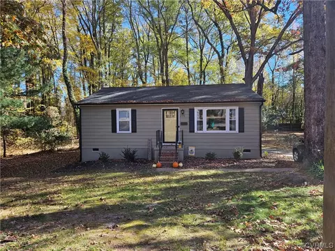 215 S Kalmia Ave, Highland Springs, VA 23075