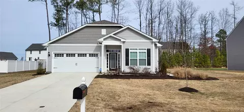7690 Lynn Creek Dr, Hopewell, VA 23860