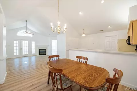 1210 Tannery Cir, Midlothian, VA 23113 photo 8