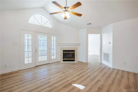 1210 Tannery Cir, Midlothian, VA 23113 photo 5
