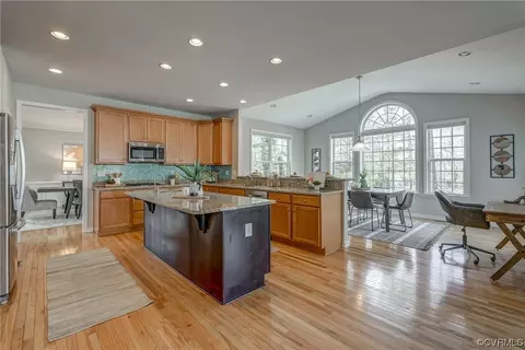 3900 Sherfield Ct, Midlothian, VA 23113 photo 12