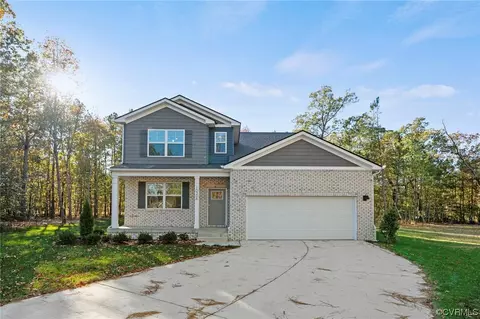 9979 Peacefield Ln, Petersburg, VA 23803