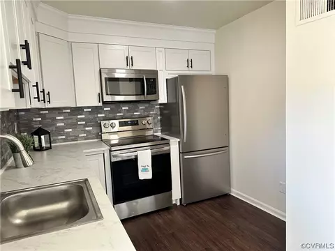 4631 Coldstream Dr, Richmond, VA 23234 photo 5