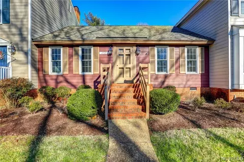 2721 Coachouse Ln, Henrico, VA 23233
