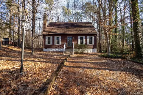 13200 Court Rdg, Midlothian, VA 23112