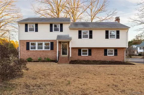 4511 Deertrail Dr, North Chesterfield, VA 23234