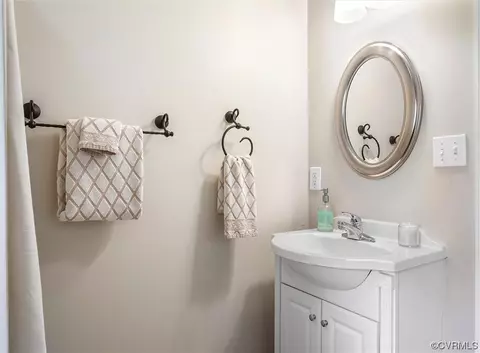8218 Preakness Ct, Midlothian, VA 23112 photo 29