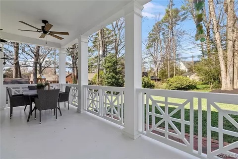 Exterior - 7618 Cornwall Rd, Henrico, VA 23229 photo 4 of 8