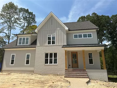 17600 Tuscany Rd, Moseley, VA 23120