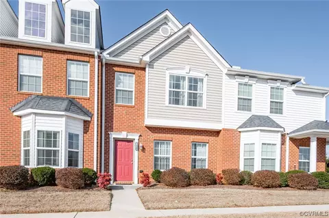 7460 Pebble Lake Dr, Mechanicsville, VA 23111