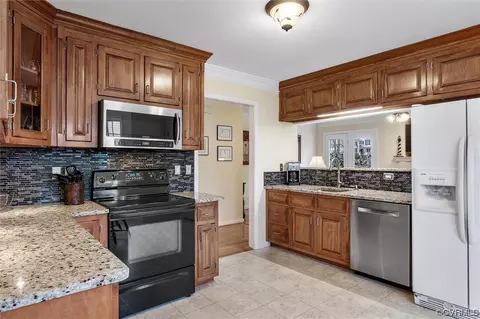 12813 Millstep Ter, Midlothian, VA 23112 photo 11