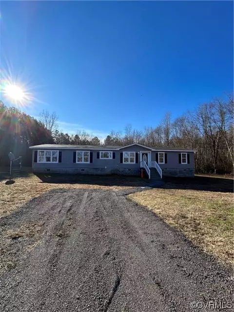 22005 Mckenney Hwy, Mc Kenney, VA 23882