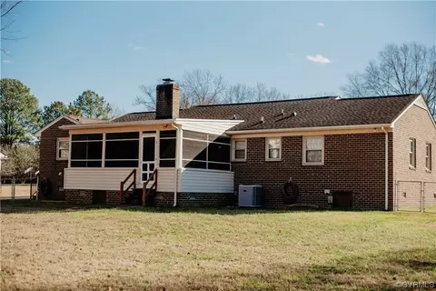7002 Haystack Dr, Mechanicsville, VA 23111 photo 4