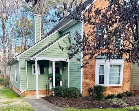 4000 Bush Lake Ct, Glen Allen, VA 23060