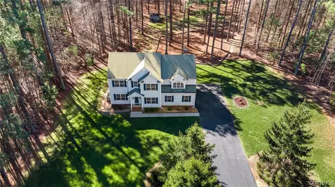 Exterior - 2777 Checketts Dr, Sandy Hook, VA 23153 photo 2 of 10