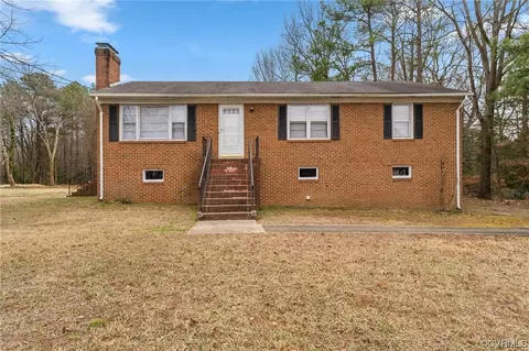 5239 Iron Bridge Rd, North Chesterfield, VA 23234