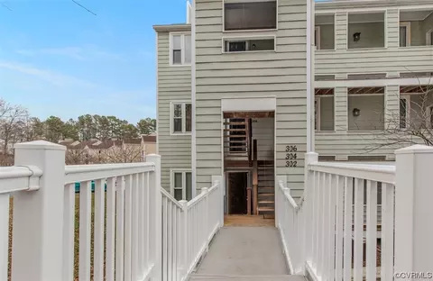 306 Water Pointe Ln, Midlothian, VA 23112