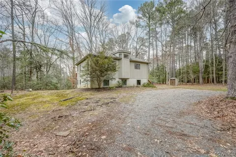 8978 Twin Rivers Ln, Gloucester, VA 23061 photo 37