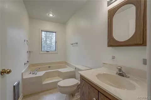 8978 Twin Rivers Ln, Gloucester, VA 23061 photo 22
