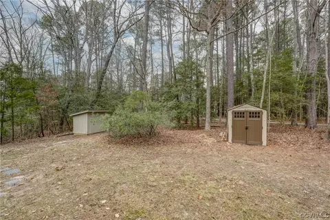 8978 Twin Rivers Ln, Gloucester, VA 23061 photo 38