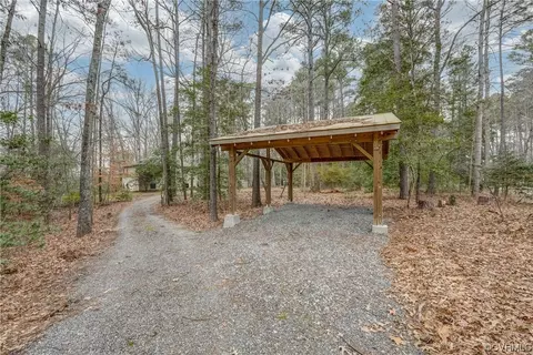 8978 Twin Rivers Ln, Gloucester, VA 23061 photo 39