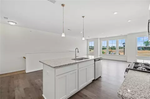 5300 Twisting Vine Ln #203, Glen Allen, VA 23059