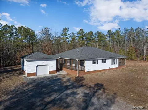 5901 Barnetts Rd, Charles City, VA 23030