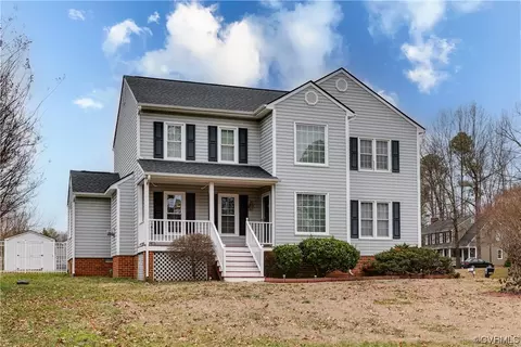7447 Lake Terrell Dr, Mechanicsville, VA 23111