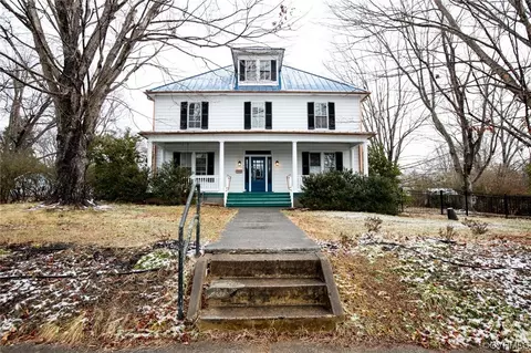 400 First Ave, Farmville, VA 23901
