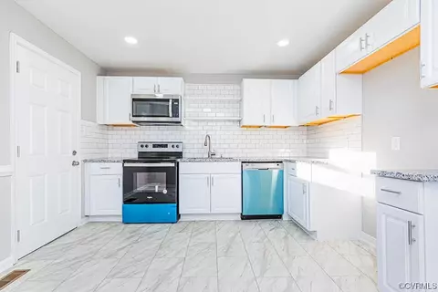 1515 Willis St, Richmond, VA 23224 photo 10