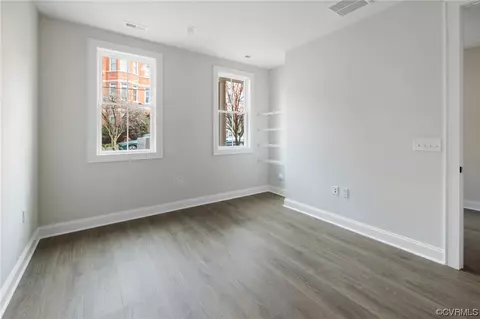 9 E Main St, Richmond, VA 23219 photo 4