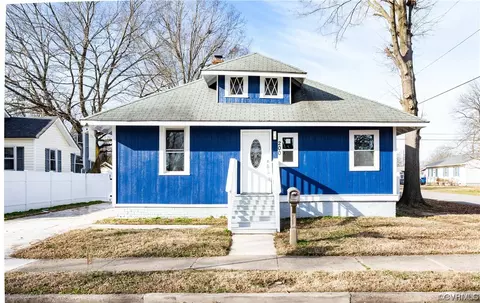 200 S 4th Ave, Hopewell, VA 23860