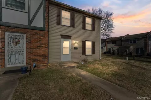 238 Knighthood Ct, Richmond, VA 23227
