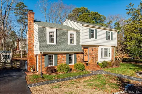 10237 Finlandia Ln, Mechanicsville, VA 23116