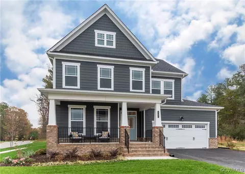 100 Axton Ln, Ashland, VA 23005