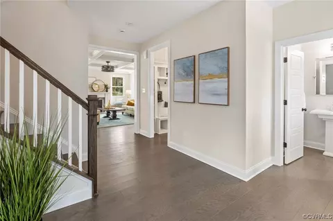 Entry Way - 3907 Beechmont Rd, Richmond, VA 23235 photo 2 of 4