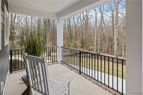 Exterior - 3907 Beechmont Rd, Richmond, VA 23235 photo 4 of 7
