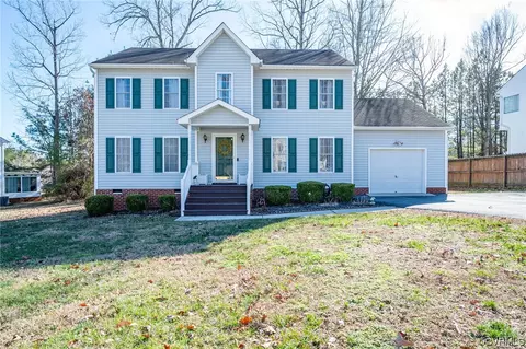3607 Pine Knoll Ct, Chester, VA 23831