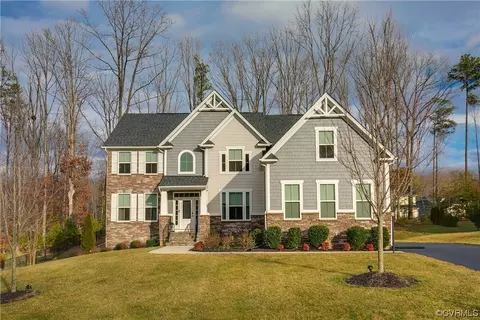 11517 Rolling Leaf Ln, Glen Allen, VA 23059