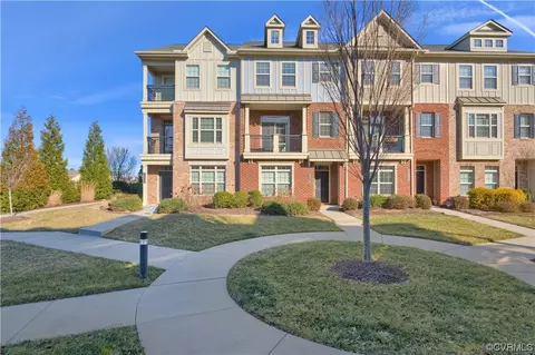 10934 Parkshire Ln, Henrico, VA 23233