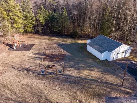 3111 Mount Clair Rd, Chester, VA 23831 photo 6