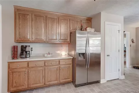Kitchen - 104 Pine Haven Rd, Aylett, VA 23009 photo 5 of 5