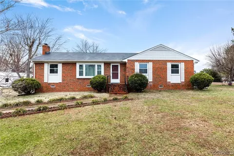8400 Woodward Dr, North Chesterfield, VA 23236