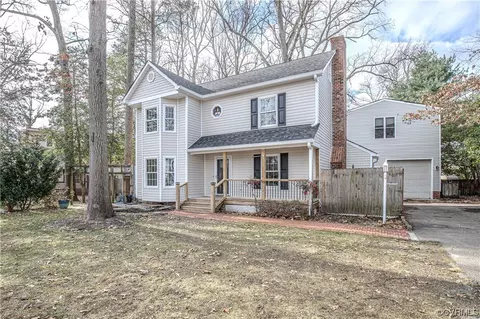 10806 Surry Cir, Chester, VA 23831