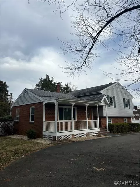 8319 Buckeye Dr, Henrico, VA 23228