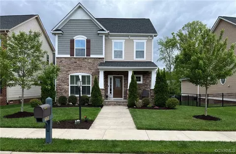 6012 Swift Fox Dr, Moseley, VA 23120
