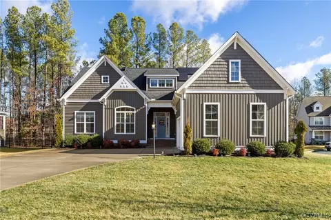 8713 Glen Royal Dr, Chesterfield, VA 23832